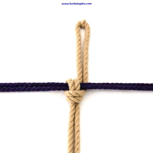 https://www.theduchy.com/wp-content/uploads/2017/12/Crossing-Hitch-1.jpg